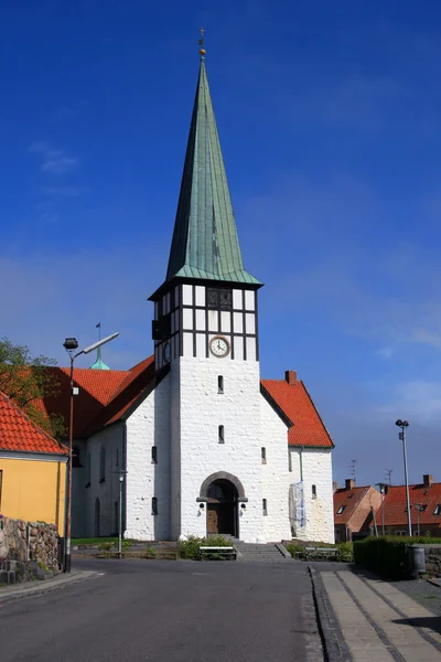 Ronne, bornholm-fehér templom — Stock Fotó