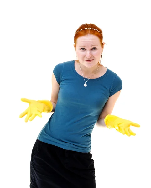 Рыжая девушка в жёлтых перчатках — стоковое фото