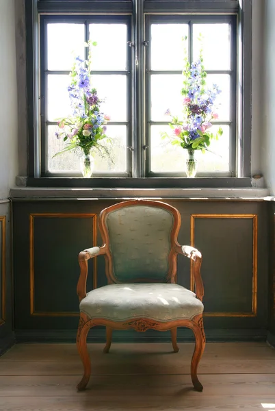 Fotel antyczne manor house — Zdjęcie stockowe