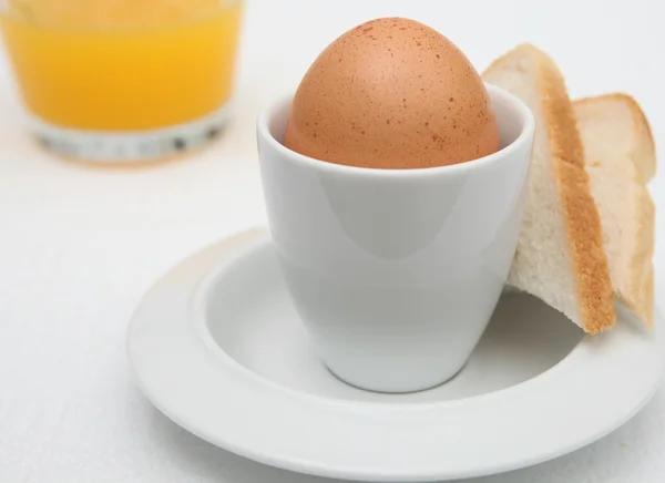 Desayuno tostado de huevo Imagen de stock
