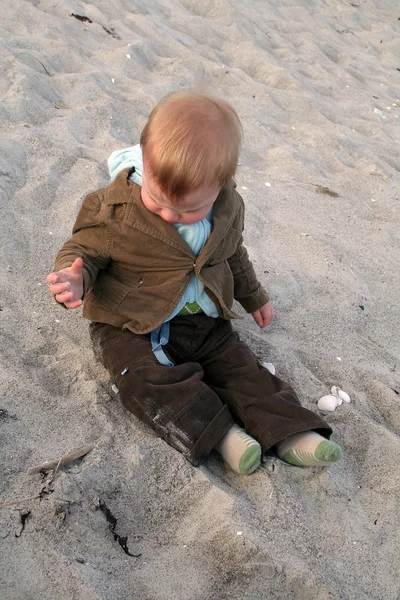 Dzieciństwo dziecko plaży — Zdjęcie stockowe