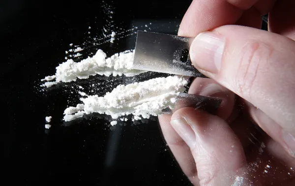 Кокаїн для різання наркотиків — стокове фото