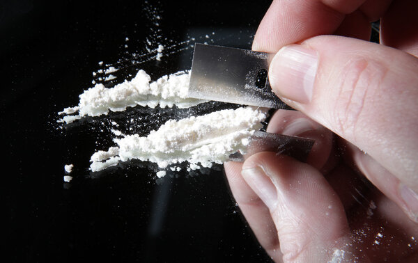 Cocaine cutting drugs addiction