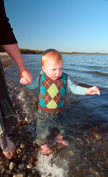 Paddling havet barn — Stockfoto
