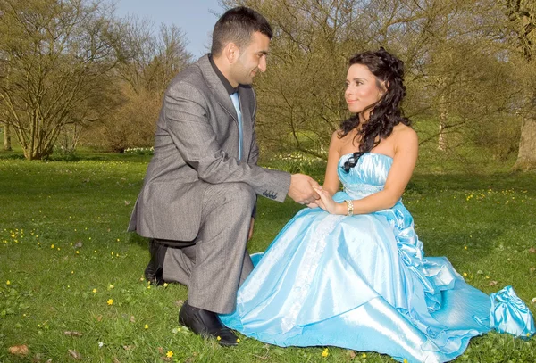 Turkisk casamento noivado étnico casal — Fotografia de Stock