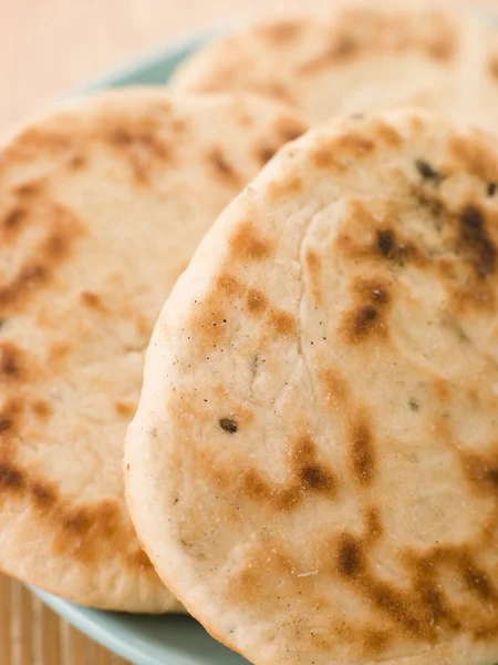 Plate of Plain Naan Breads — Stock Photo, Image