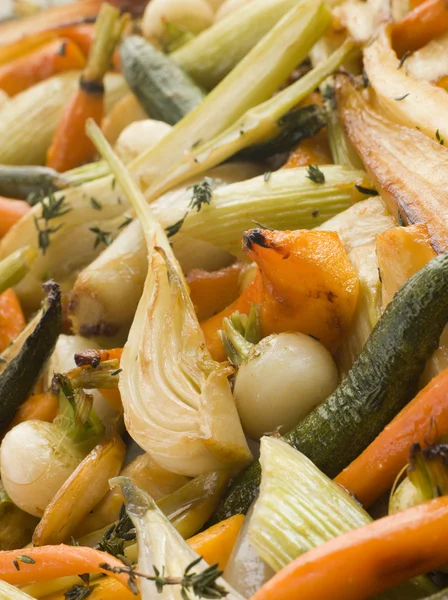 Honey and Thyme Roasted Baby Vegetables — Stock Photo, Image