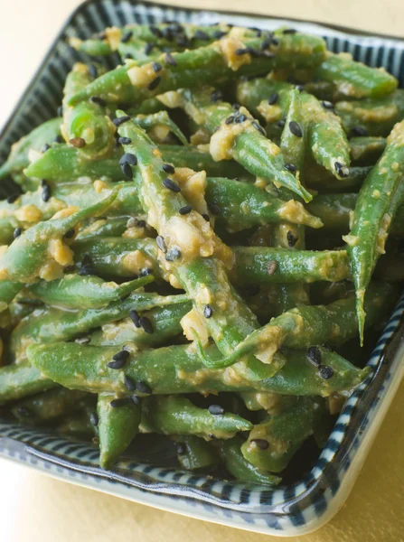 Miso Green Beans with Peanut Sauce — Stock Photo, Image