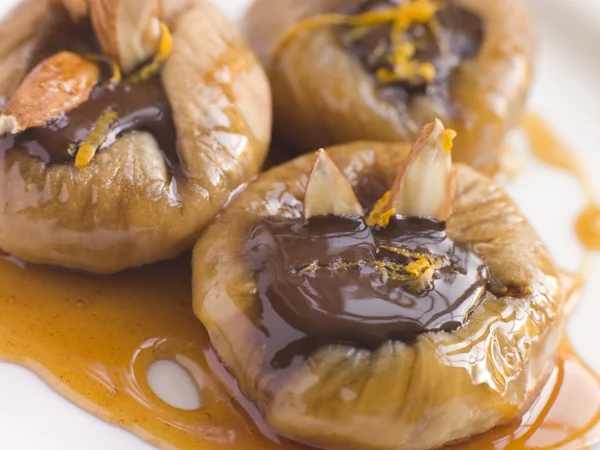 Dried Figs and Chocolate- Higos Rellenos — Stock Photo, Image