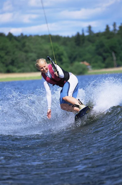 Young Woman Water Skiing — Stock Photo, Image