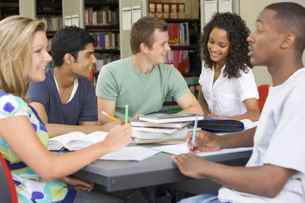 College Students Studying Together Library — Stock Photo, Image
