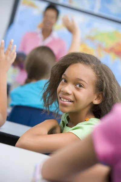 Pupil in elementary school classroom — Stock Photo, Image