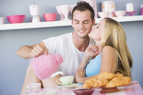 Flirtatious Couple Enjoying Breakfast — Stock Photo, Image