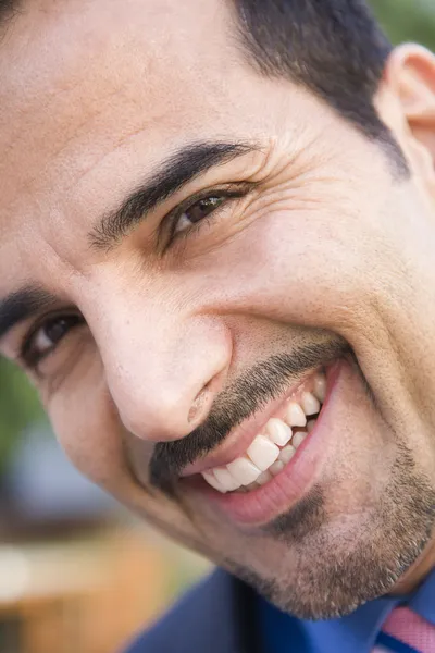Close-up dari tersenyum pengusaha — Stok Foto