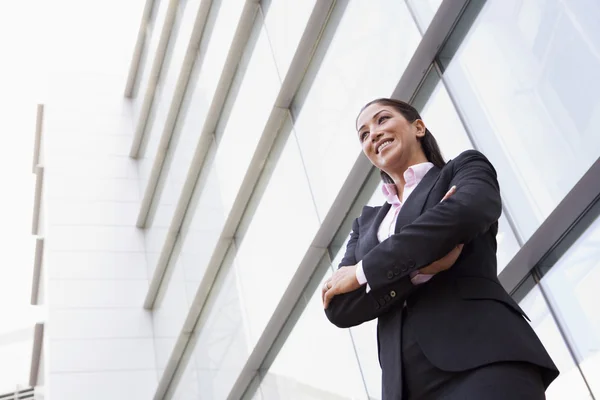 Businesswoman Standing Modern Office Building — Stock Photo, Image