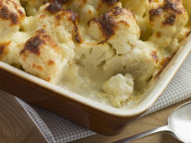 Serving of Cauliflower Cheese clipart