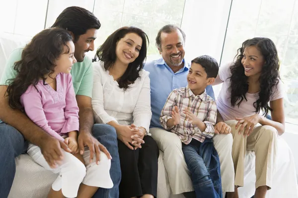 Middle Eastern Family Sitting Together Couch — Stock Photo, Image