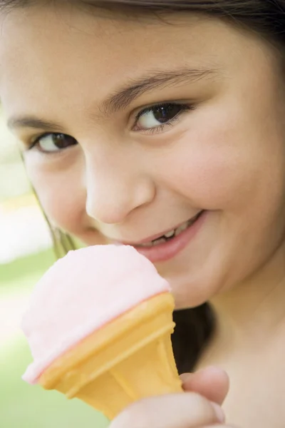 Girl Holding Strawberry Ice Cream Cone — Zdjęcie stockowe