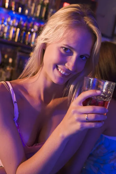 Young Woman Nightclub Smiling Camera — Stock Photo, Image