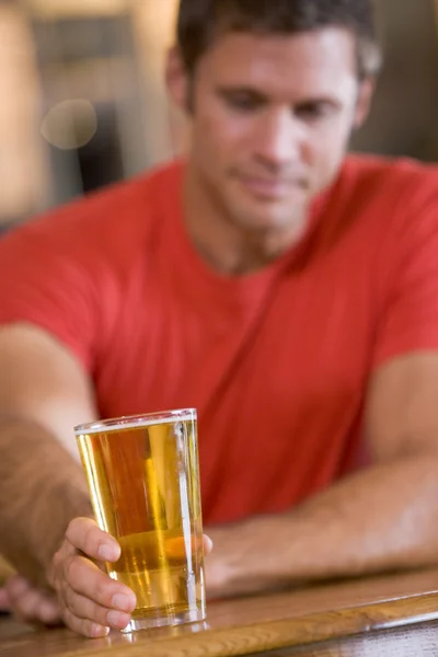 Young Man Relaxing Bar Beer — Stock Photo, Image