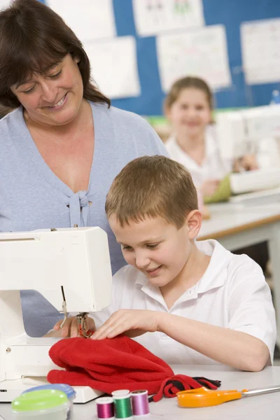 Teacher Schoolboy Using Sewing Machine Sewing Class — Stock Photo, Image