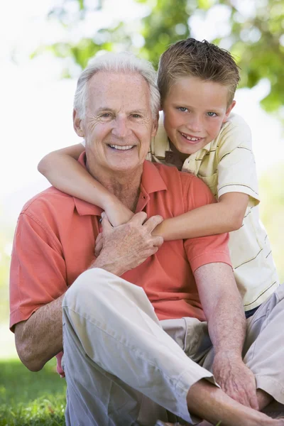 Grandfather Grandson Smiling — Stock Photo, Image