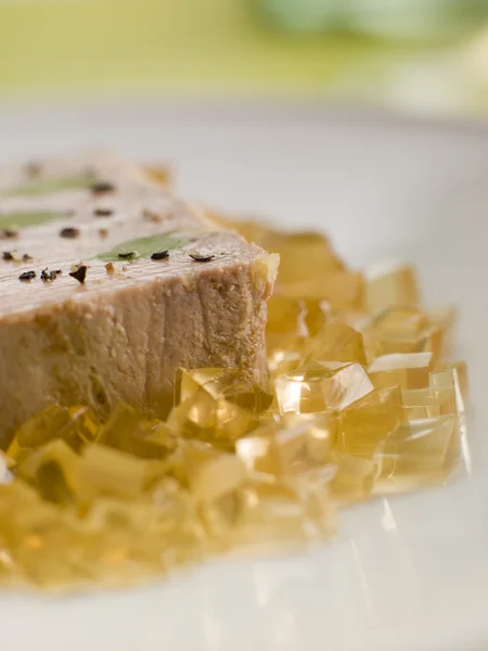 Foie gras en baby prei met sauternes gelei — Stockfoto