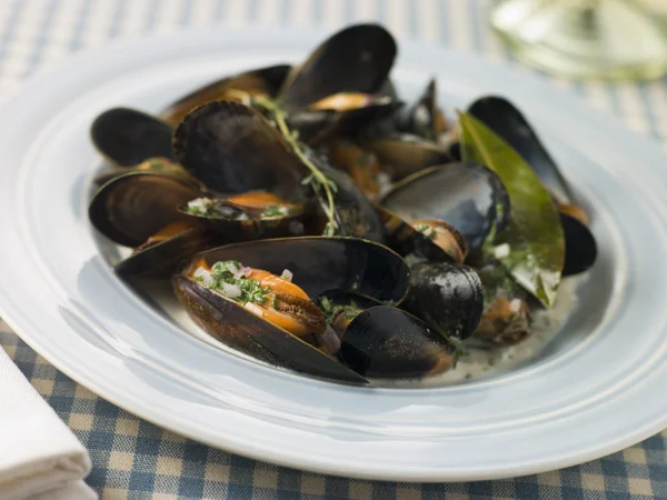 Plate of Moules Mariniere — Stock Photo, Image