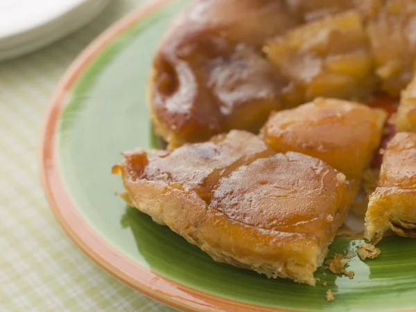Segment van tarte tatin aux pomme — Stockfoto