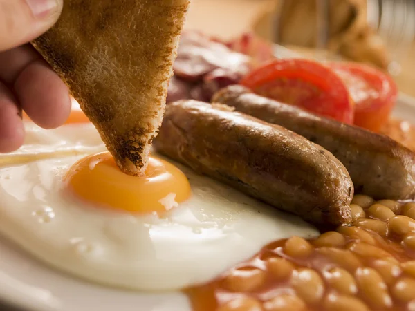 Namáčení Přípitek Sázená Vejce Anglickou Snídani — Stock fotografie