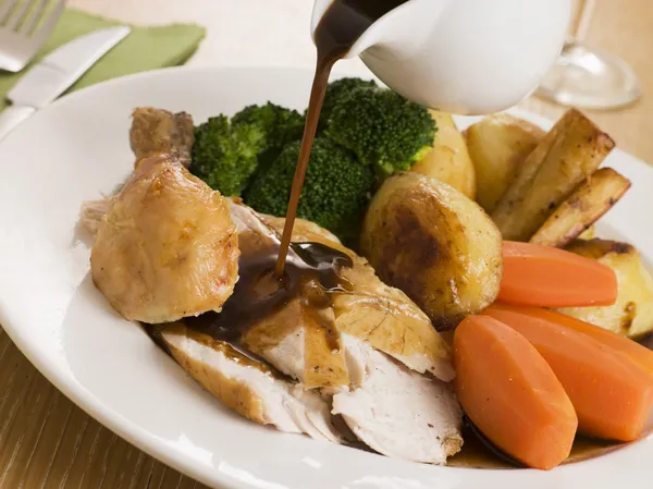 Gravy Being Poured Plate Roast Chicken — Stock Photo, Image