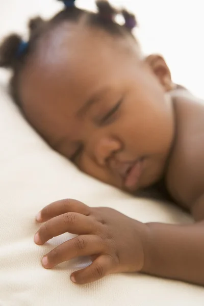 Bebé durmiendo — Foto de Stock