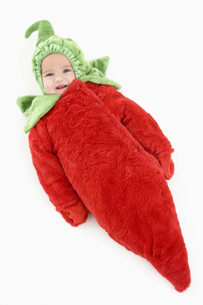 Bebê em traje de pimenta — Fotografia de Stock