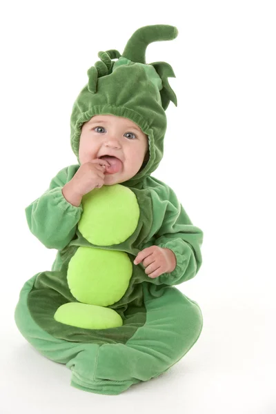 エンドウ豆のポッドの衣装で赤ちゃん — ストック写真
