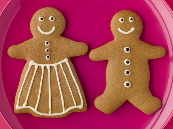 Zencefilli kurabiye adam ve gingerbread kadın — Stok fotoğraf