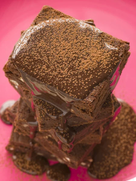Krówki Czekoladowe Brownie Czekoladowe Fudge Sos — Zdjęcie stockowe