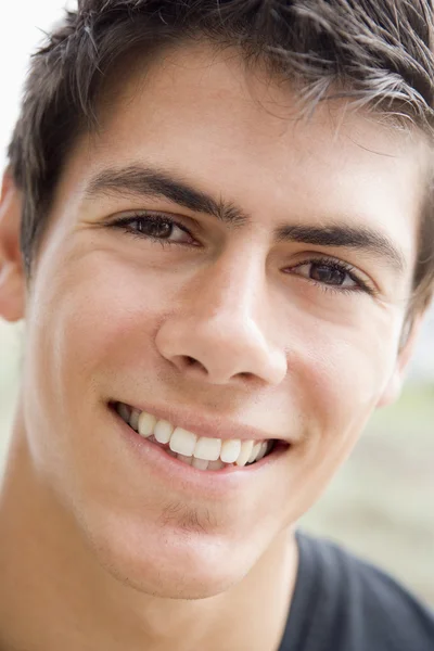 Foto Cabeza Del Hombre Sonriendo —  Fotos de Stock