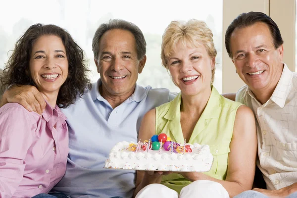 Two Couples Living Room Cake Smiling — Stock Photo, Image