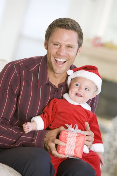 Padre Con Figlio Abito Babbo Natale — Foto Stock