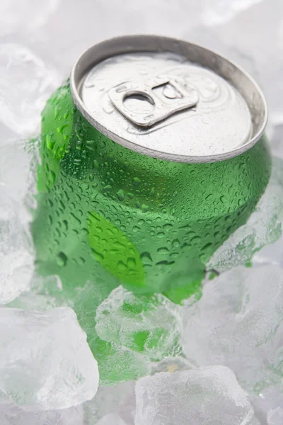 Green Can Fizzy Soft Drink Set Ice — Stock Photo, Image