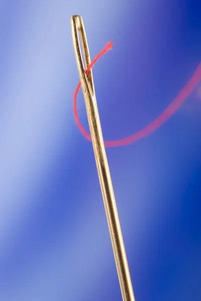 Close Needle Red Thread — Stock Photo, Image