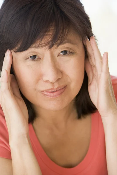 Kobieta Bólem Głowy — Zdjęcie stockowe
