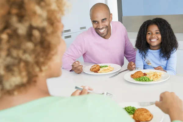 Family Eating Meal Mealtime Together — Stock Photo, Image