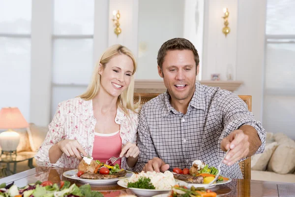 Couple Eating meal,mealtime Together — Stock Photo, Image