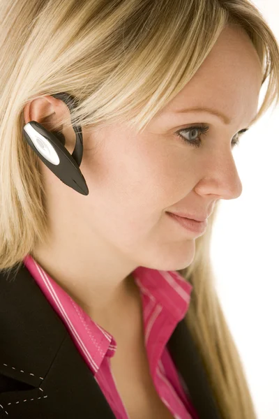 Affärskvinna prata händer gratis telefon — Stockfoto