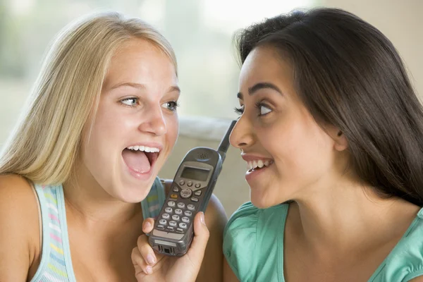 Dospívající Dívky Telefonu — Stock fotografie