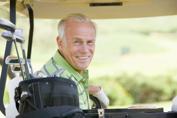 Porträt Eines Männlichen Golfers — Stockfoto