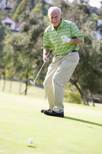 Muž Hraje Hru Golfu — Stock fotografie