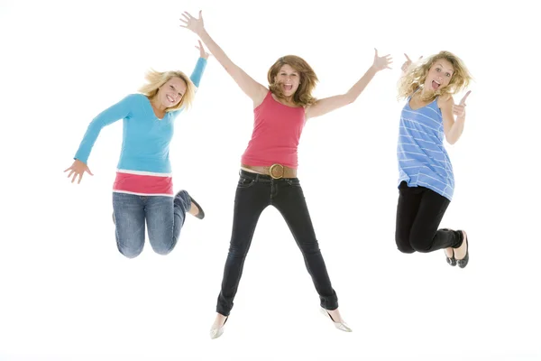 Девочки Подростки Прыгают Воздух — стоковое фото