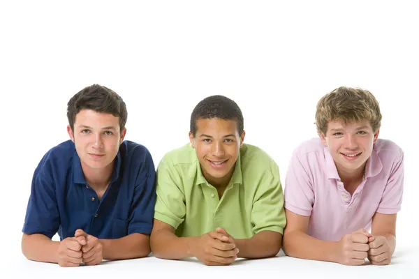 Retrato Três Meninos Adolescentes — Fotografia de Stock